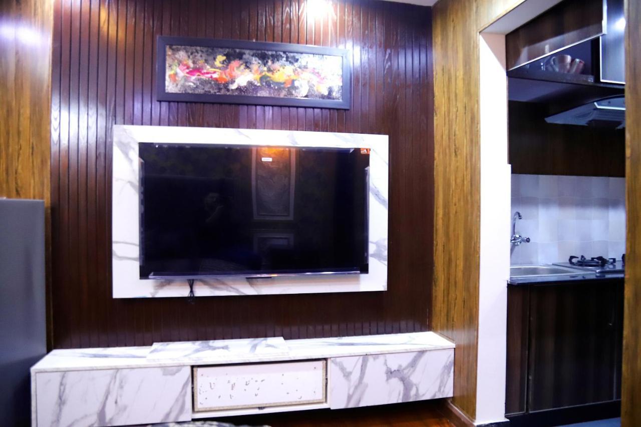 Adara Suites Lahore Eksteriør billede