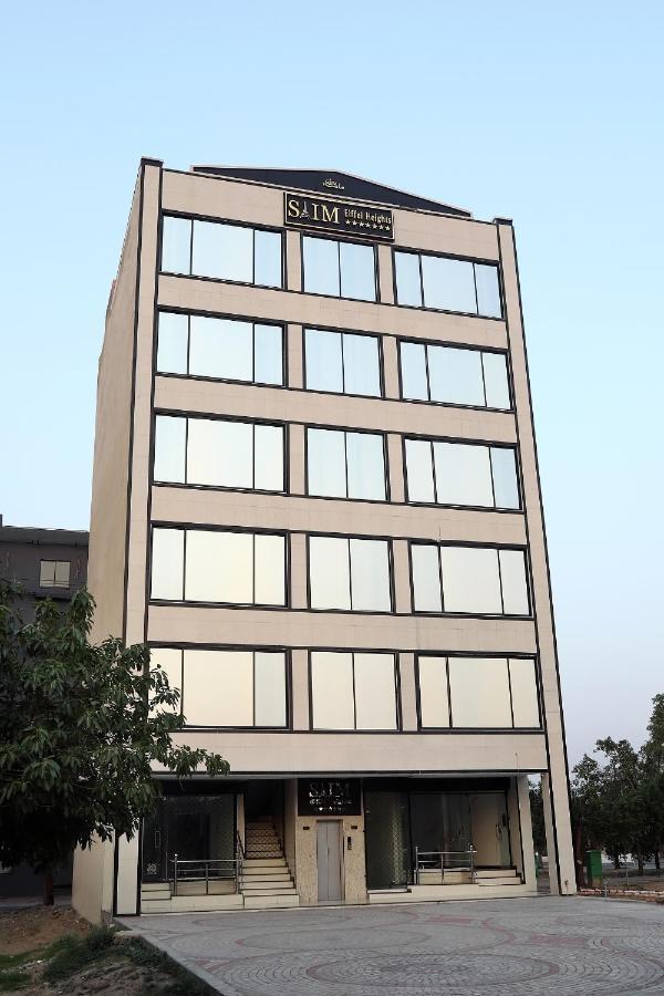 Adara Suites Lahore Eksteriør billede