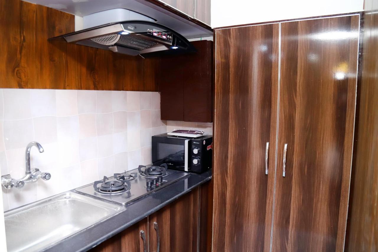 Adara Suites Lahore Eksteriør billede