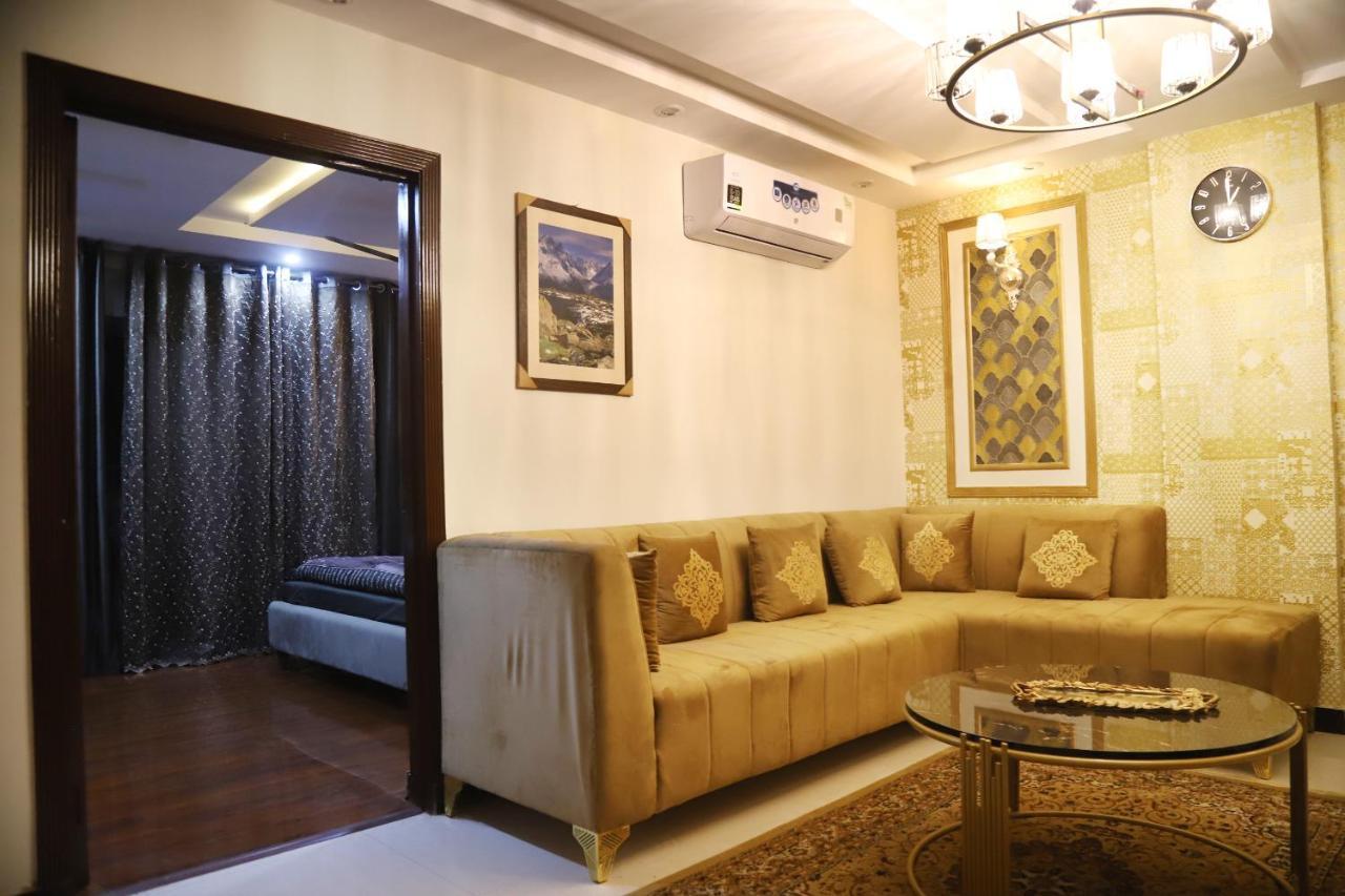 Adara Suites Lahore Eksteriør billede